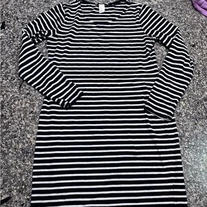 H&M white and black striped dress Classic Timeless Medium